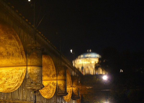 Gold bridge