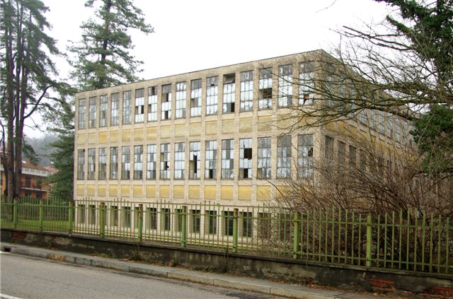 Manifattura di Moncalieri in disuso in corso Moncalieri 412
