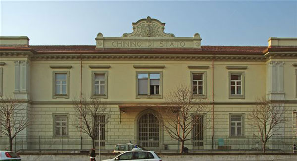 Ex stabilimento del Chinino di Stato, ora in parte occupato dal supermercato Bennet