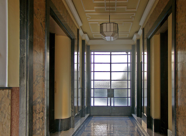 Androni di Torino: via Cesare Battisti 129