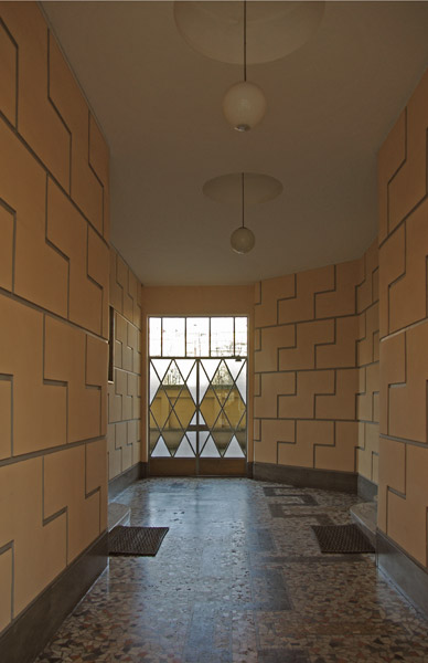 Androni di Torino: via Filadelfia 40