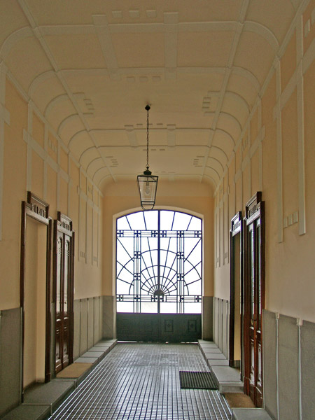 Androni di Torino: via Grassi 19