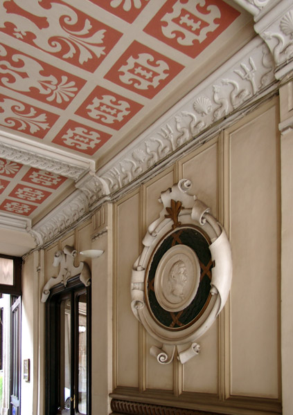 Androni di Torino: via Pietro Micca 4