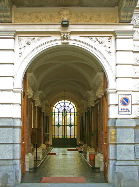 Androni di Torino: corso Re Umberto 63