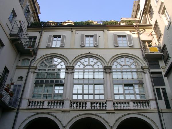 Cortili di Torino: piazza Castello 51