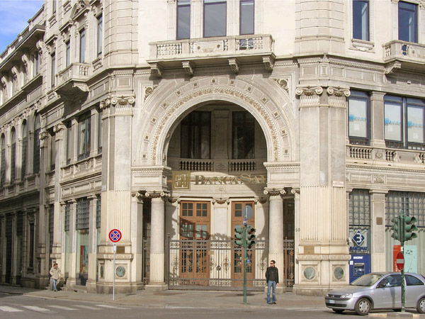 Portoni di Torino: via Carlo Alberto 65