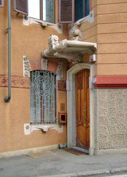 Portoni di Torino: via Gatti 17