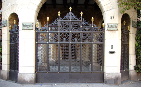 Portoni di Torino: corso Lecce 63