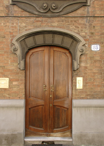 Portoni di Torino: via Le Chiuse 85