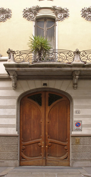 Portoni di Torino: via Passalacqua 14