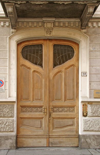 Portoni di Torino: via Principi d'Acaja 20