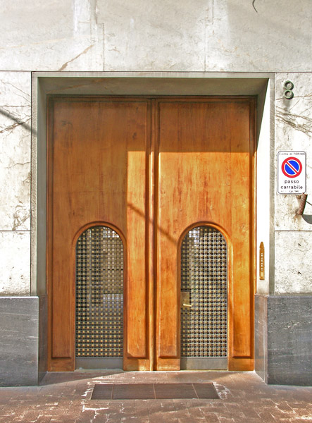 Portoni di Torino: via Vico 8