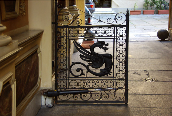 Androni di Torino: via Saluzzo 21