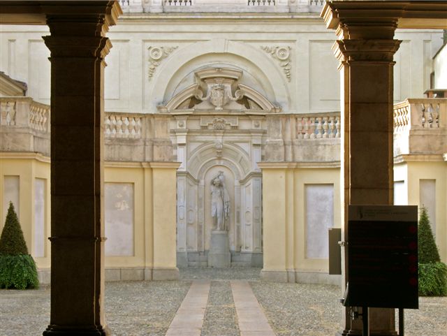 Androni di Torino: via Carlo Alberto 16