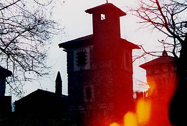 Fuoco al borgo?