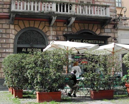 Lo storico Bicerin in piazza della Consolata