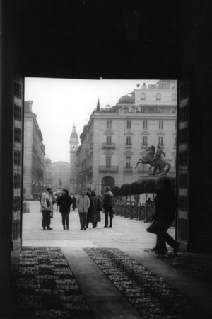 Uscendo da Palazzo Reale