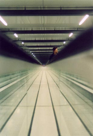 Percorso del Lingotto che porta ai parcheggi esterni