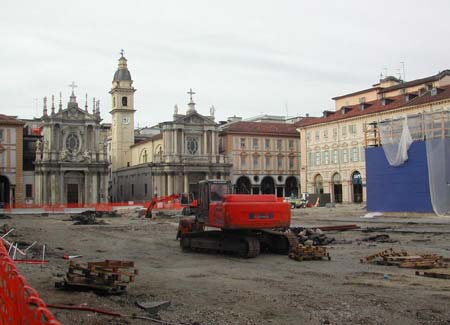 Lavori in piazza San Carlo