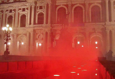 Nebbia rossa per luci d'artista
