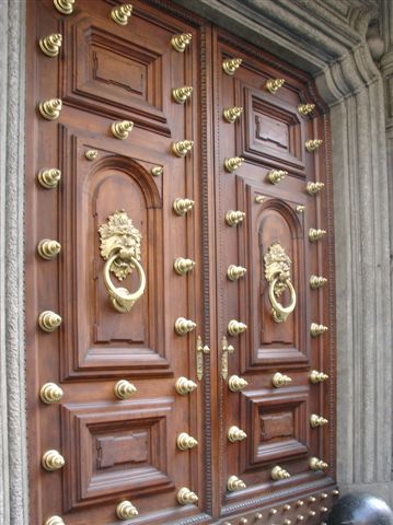 La sicurezza non Ã¨ mai troppo, via Madama Cristina 9