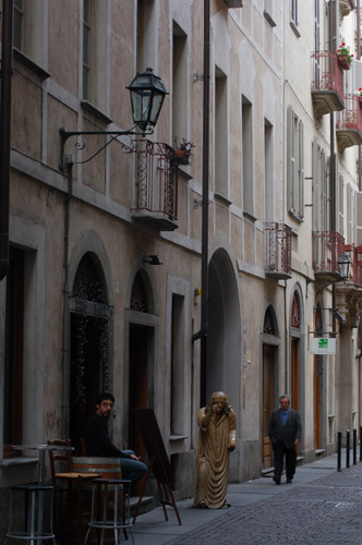 Due passi per il Quadrilatero, il Bacucco di via Santa Chiara